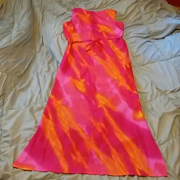 Summer Dress - Picture 2 of 3